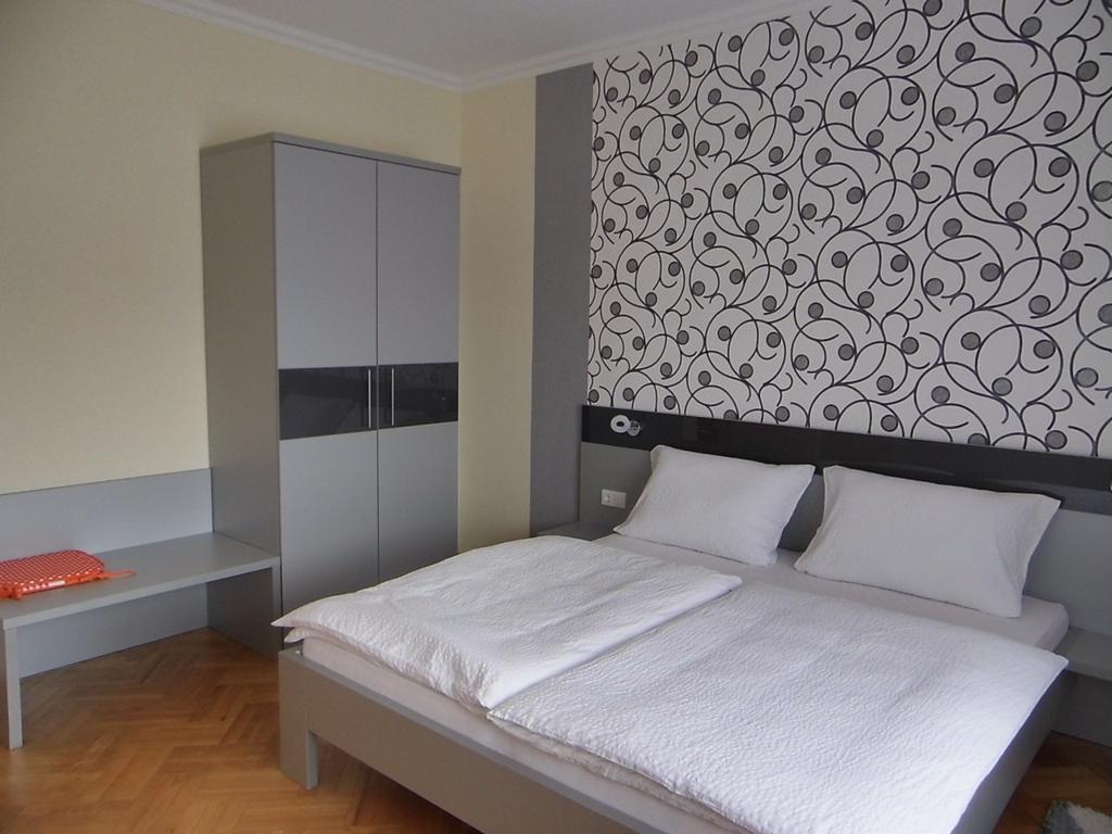 Alfa Apartman Шарвар Номер фото